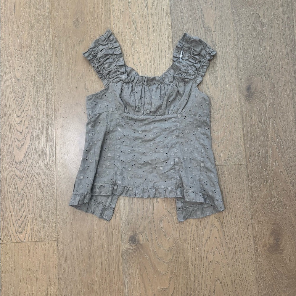 Gray Ruffled Women's Top - Picture 2 of 2